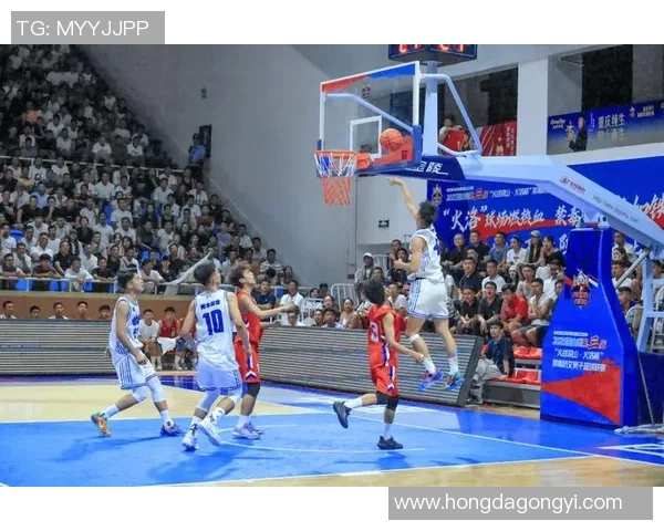 2017年法国与德国篮球对决回顾：激情四溢的赛场瞬间与精彩战术分析