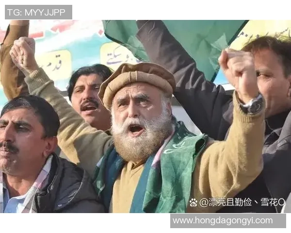 贺希宁：从足球新星到职业生涯的璀璨之路与未来展望